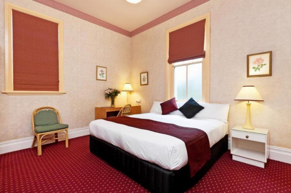 McLaren Hotel -North Sydney Image 19