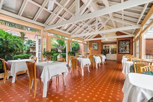 McLaren Hotel -North Sydney image 4